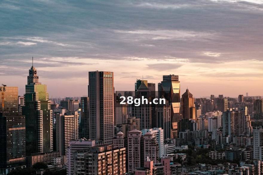 复盘不是翻旧账：从三场典型对局看版本理解如何被赛场反向修正