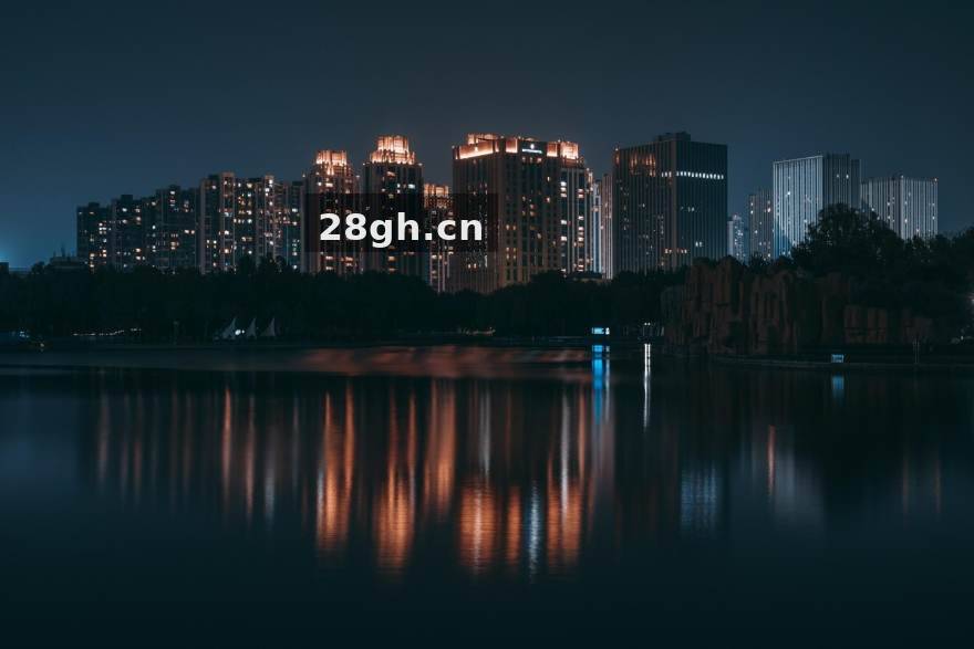 从网吧五连坐到战队分析师：周远舟的电竞比分观赛笔记里藏着什么